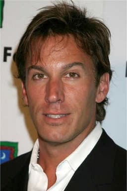 Photo of Dan Cortese