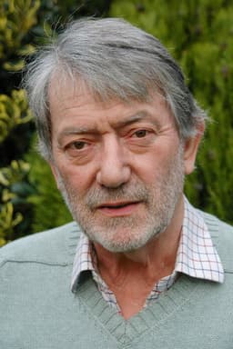 Photo of Hugo Myatt