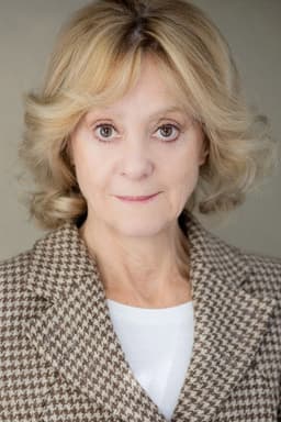 Photo of Rosalind Ayres