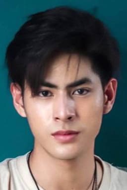 Photo of Chitsanupong Soeksiri