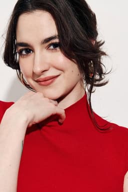 Photo of Hannah Cruz