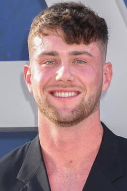 Photo of Harry Jowsey