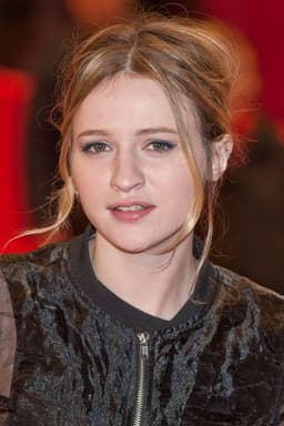 Photo of Christa Théret
