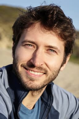 Photo of MacLeod Andrews