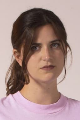 Photo of Sarah Jones