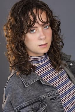 Photo of Ellie Parker