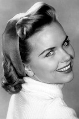 Photo of Shirley Bonne