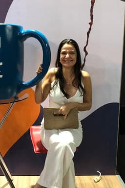 Photo of Josiane Menezes