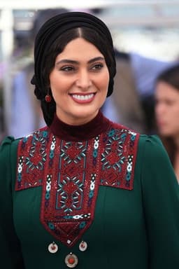 Photo of Soodabe Beyzaei