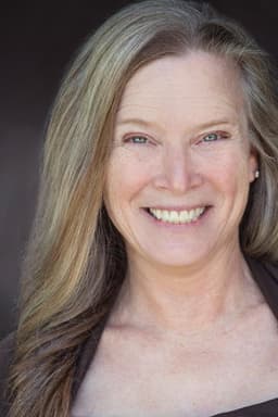 Photo of Annette Saunders
