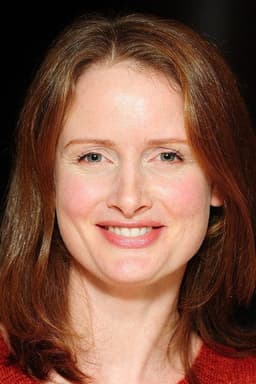 Photo of Zoe Telford