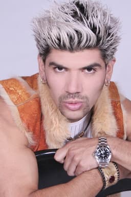 Photo of Adán Magnum