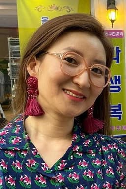 Photo of Kang Sook