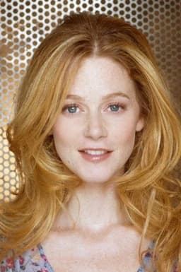 Photo of Lauren Lipson