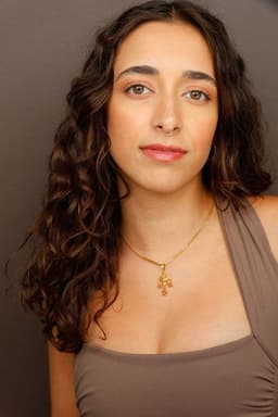 Photo of Lily Abha Cratsley
