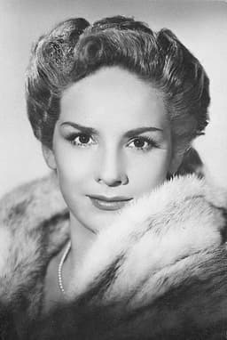 Photo of Rosita Quintana