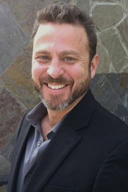 Photo of Kenn Scott