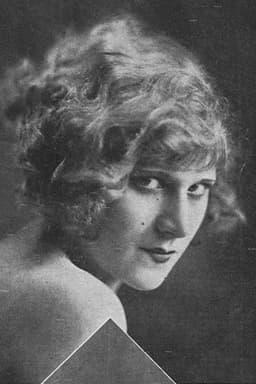 Photo of Naly Grant
