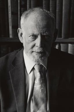 Photo of Barry Cunliffe