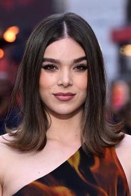 Photo of Hailee Steinfeld
