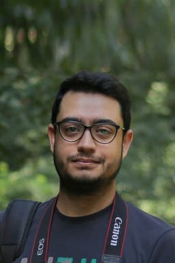 Photo of Mohsen Izadi