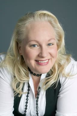 Photo of Sofia Bach