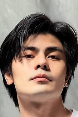 Photo of Patcharapon Santiporn