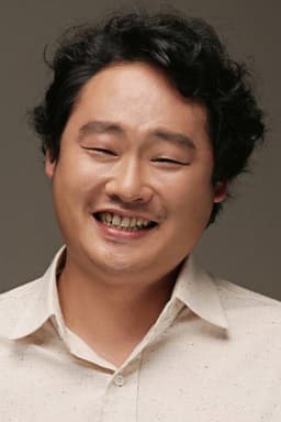 Photo of Lee Yoo-jun