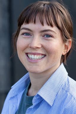 Photo of Ella Gilbert