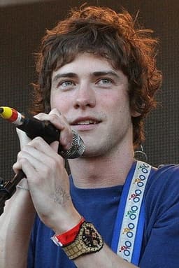 Photo of Andrew VanWyngarden