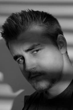 Photo of Evan Preston