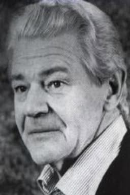 Photo of Roland Hewgill