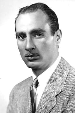 Photo of Alfredo Mayo
