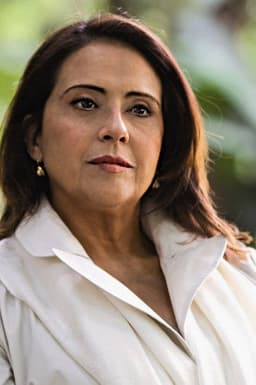 Photo of Imara Reis