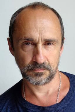 Photo of Simon Gregor