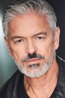 Photo of Alejandro De Hoyos
