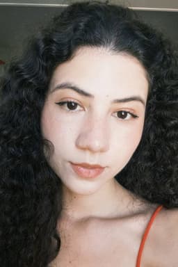 Photo of Gabriela Eufrásio