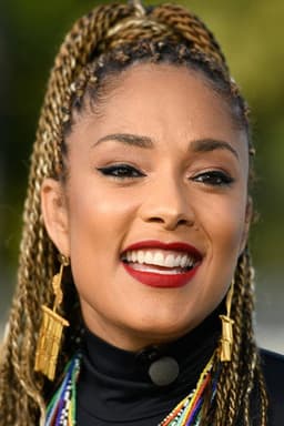 Photo of Amanda Seales