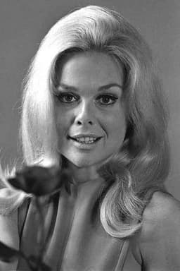 Photo of Lynn Borden