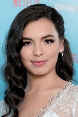 Photo of Isabella Gómez