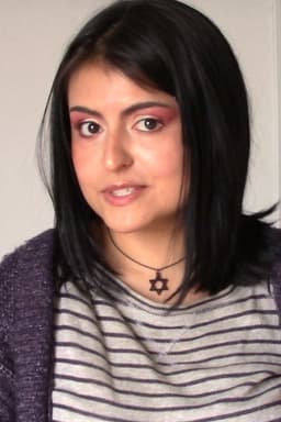 Photo of Laura Mora