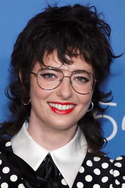 Photo of Sarah Sherman