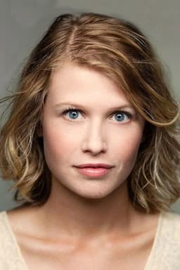 Photo of Rose Reynolds