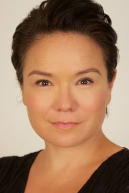 Photo of Jennifer Podemski