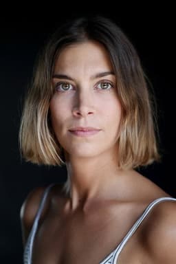 Photo of Anaïs Fabre