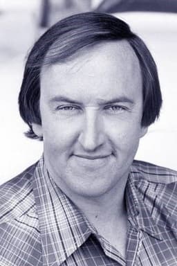 Photo of Britt Leach