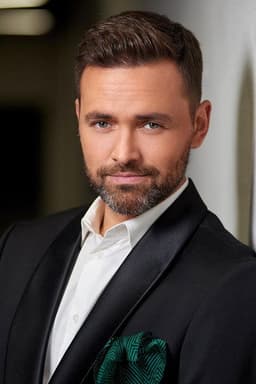 Photo of Timur Miroshnychenko