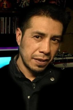 Photo of Salvador Reyes