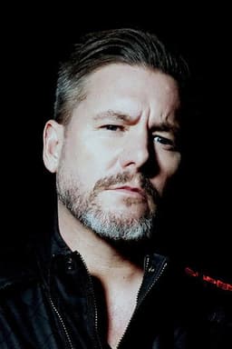 Photo of Gavin Harrison
