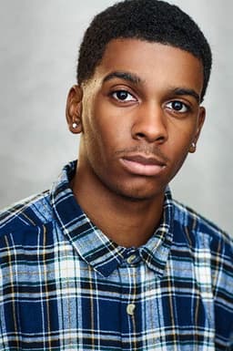 Photo of Brett Gray